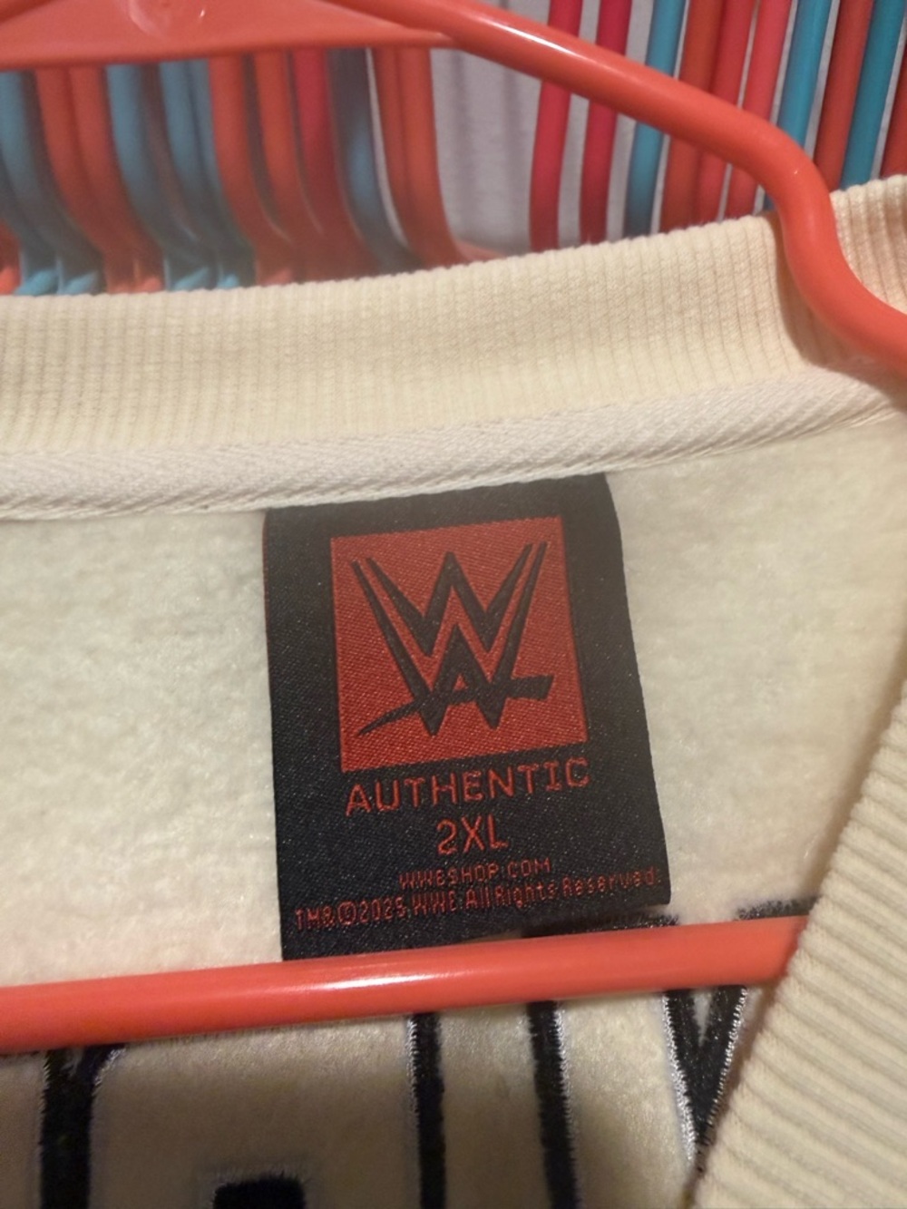 WWE Roman Reigns Sweatshirt - Picture 3 of 3